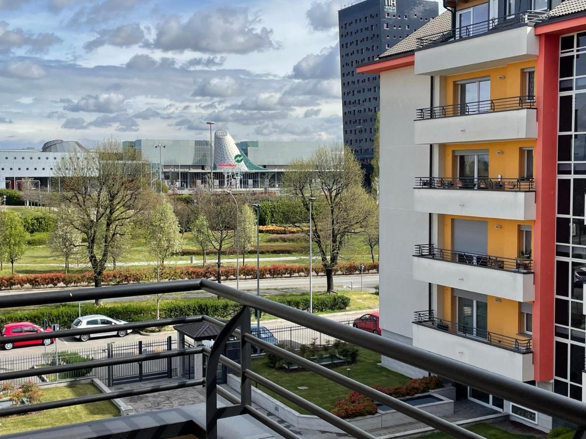 APPARTAMENTO FIERA MILANO - Affitti brevi Italia Pero Esterno foto