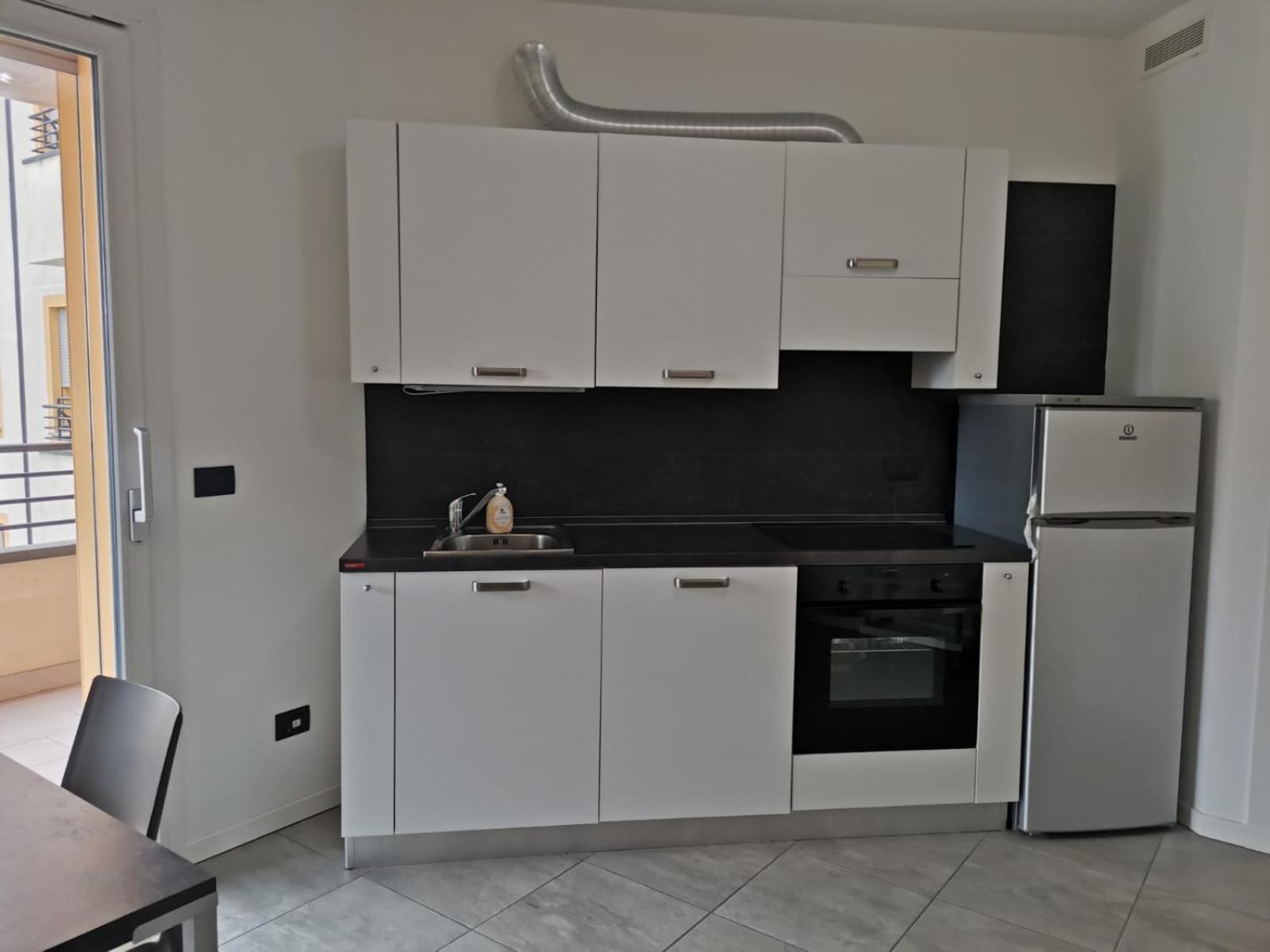APPARTAMENTO FIERA MILANO - Affitti brevi Italia Pero Esterno foto